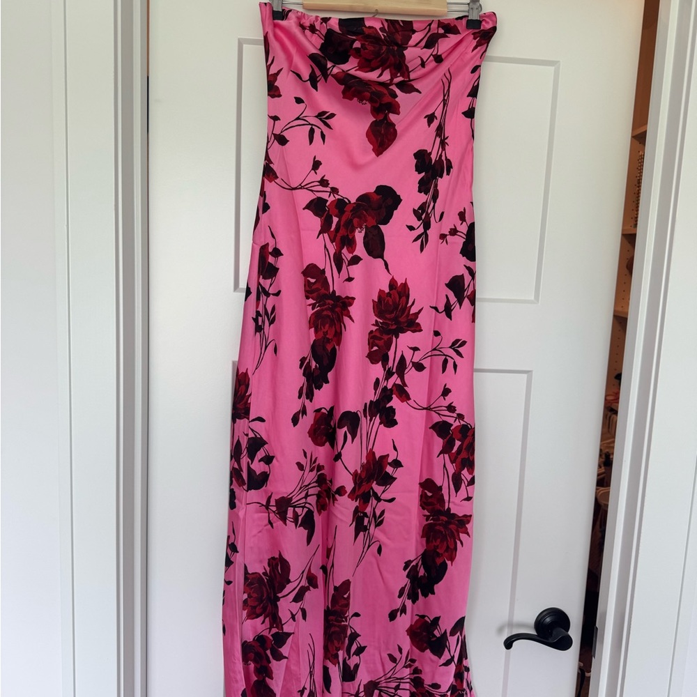 Dress Forum Pink and Red Strapless Dress